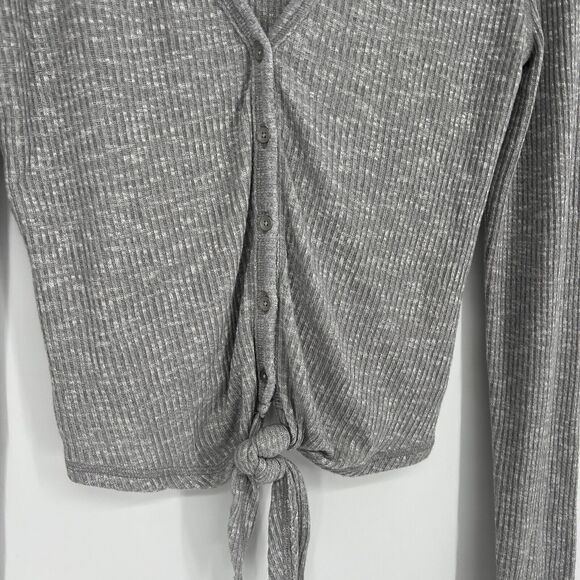 Abercrombie and Fitch Top Womens M Ribbed Gray Cropped Long Sleeve Basic Capsule - Picture 3 of 6